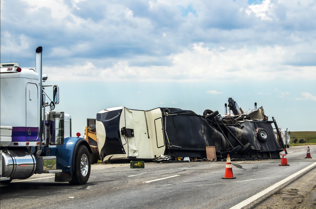 Personal Injury Lawyer in Houston, Texas: Semi-Truck Injury Claims on Houston Highways