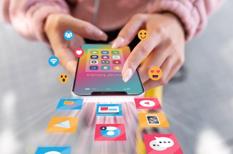 Top QR Code Generators for Social Media and Viral Content